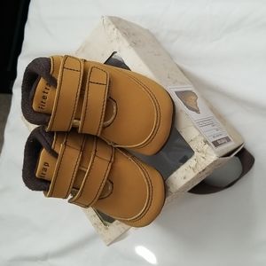 BNIB Firetrap Rhino Crib Boot